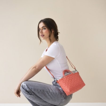 handed by, umhängetasche "dash", pale grey (kopie)