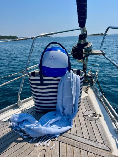 wasserball "fräulein anna, weiß/blau