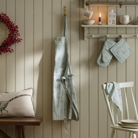 sophie allport schürze "highland stag"