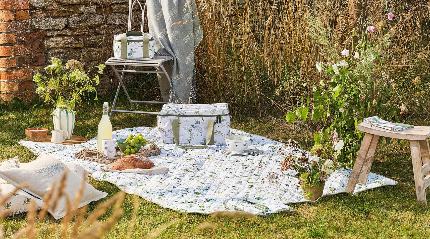 sophie allport picknick