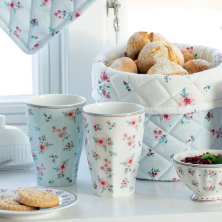 greengate tasse ‘xmas letter' pale blue (kopie)