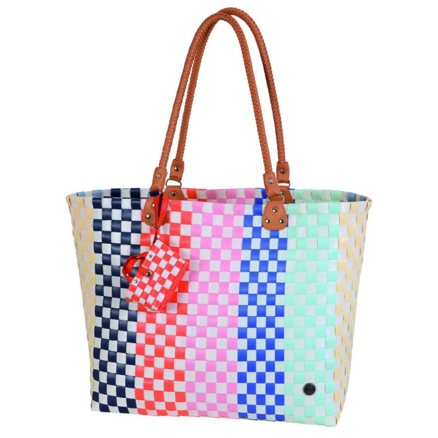 handed-by-shopper-sunny