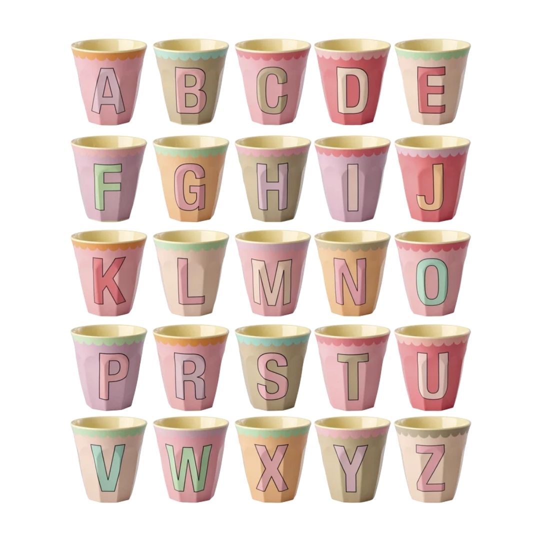 RICE Becher, Buchstaben A-Z „Vintage“, Pink
